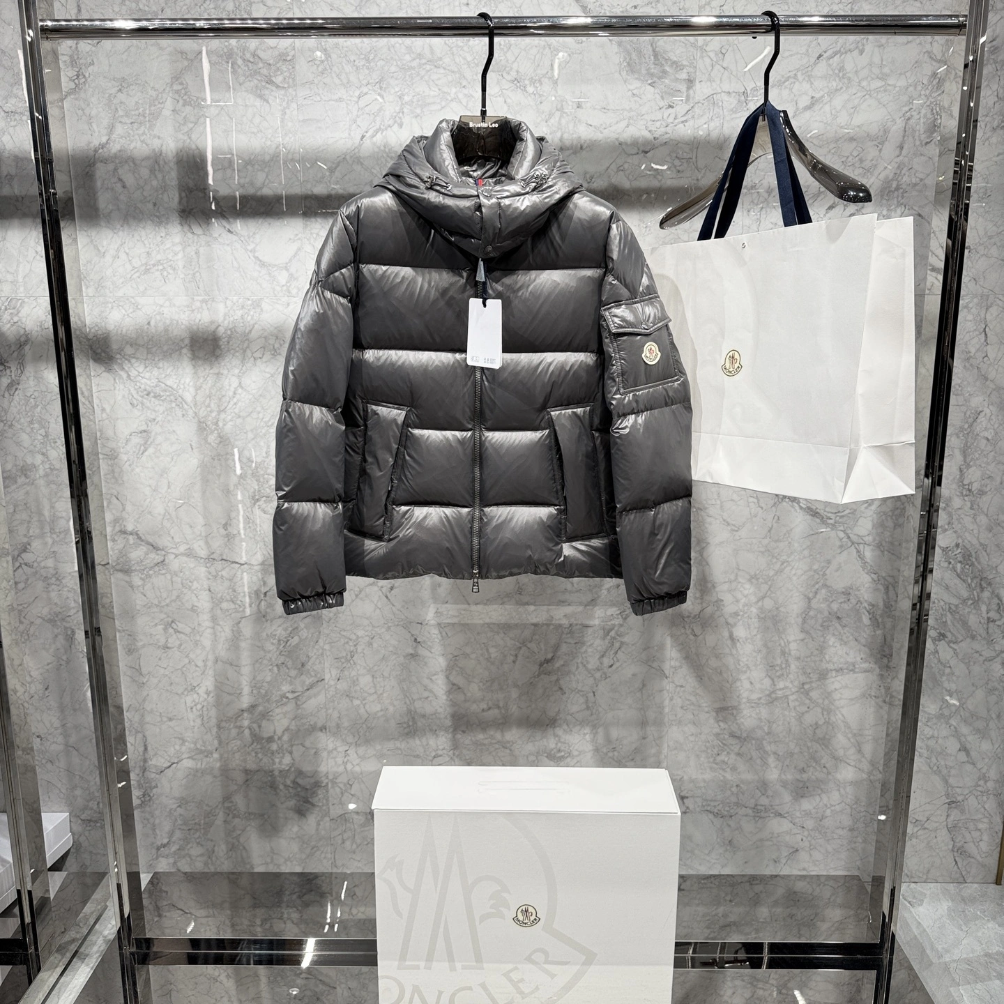 wg.luxury- 7o9385r Down jacket 95 white duck down 3colour item:E-F501J2320-3H